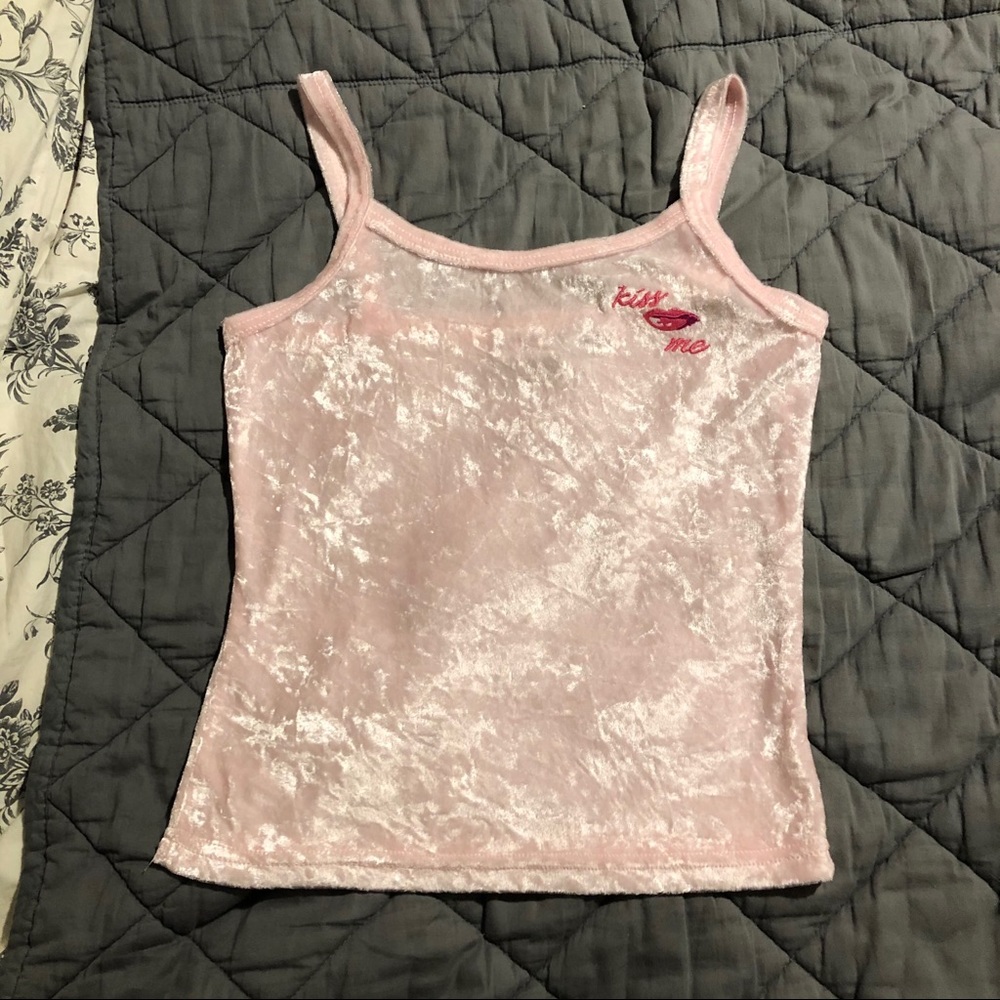 Pink Crushed velvet tank top with patch